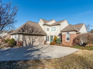 737 E Moss Creek Cir, Bloomington, IN 47401