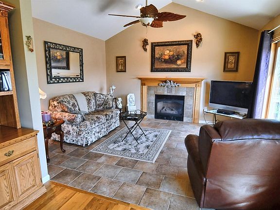 5th image of 1418 Eden Gardens Dr