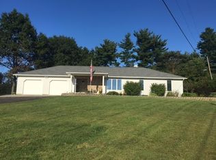 399 Overdrive Rd, Newark, OH 43056