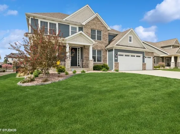 9840 Tall Grass Trl, Saint John, IN 46373