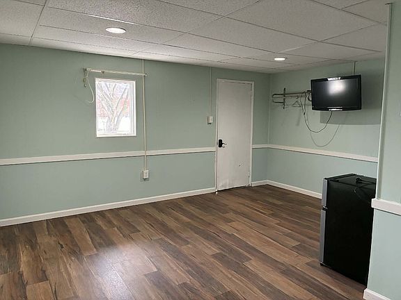 2nd image of 3018-3026 S Main St #10