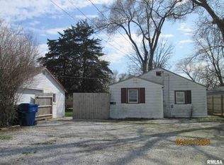 4720 26th Ave, Moline, IL 61265