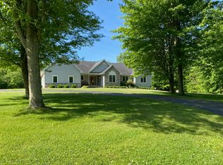 9577 Oneida Rd, Grand Ledge, MI 48837