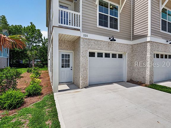 2nd image of 225 Olive Shell Ct #5