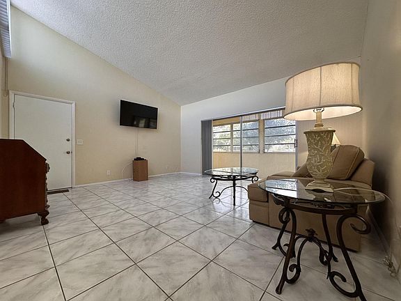 3rd image of 2601 Boundbrook Boulevard #111