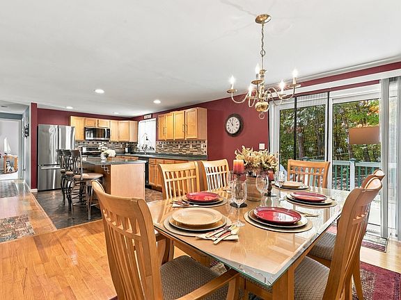 3rd image of 24 Garland Road