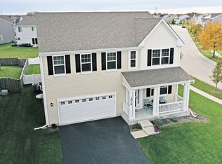1016 Adagio Dr, Volo, IL 60073