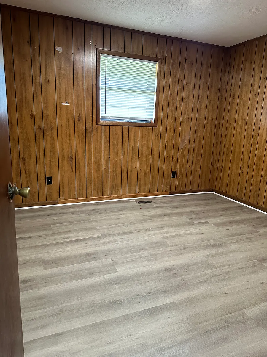 Building Photo - 413 Oak Grove Rd #10