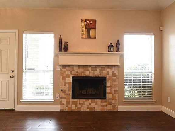 5th image of 3316 Sara Dr