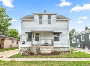 23783 Piper Ave, Eastpointe, MI 48021