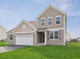 1452 Ruby Dr, Yorkville, IL