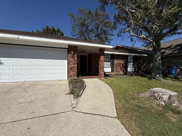 228 Constellation Dr, Slidell, LA 70458