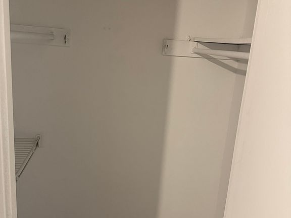 5th image of 2411 Arbor Ct #2411
