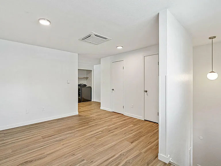 The Sherlock Townhomes — Photo 7