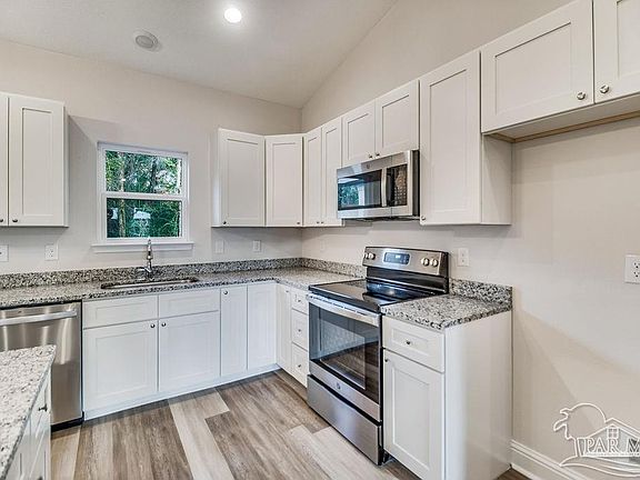 2nd image of 630 Beck Ave