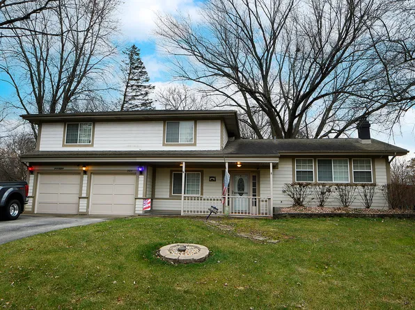 2924 Sheffield Dr, New Lenox, IL 60451