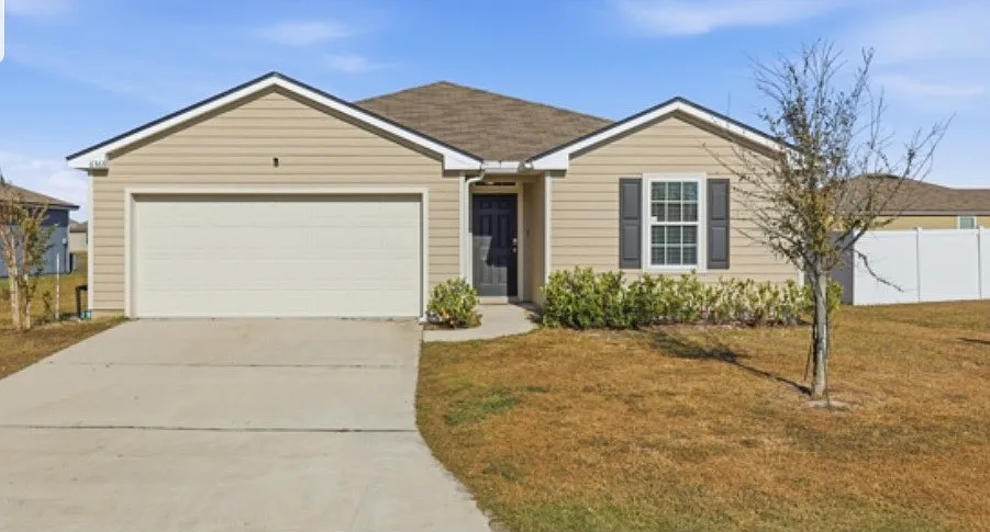 4 bed, 1698 sqft, $1,650 — Photo 1