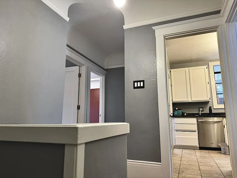 231 Jules Ave — Photo 2