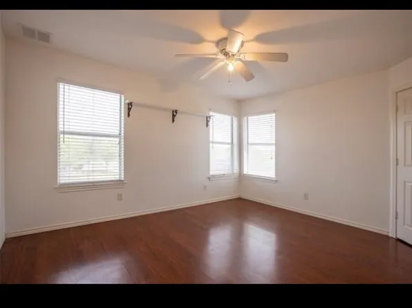 1001 Friar Dr, Saginaw, TX 76179