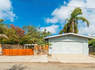 925 W 9th Ave, Escondido, CA 92025