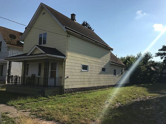 2nd image of 66 Hirschbeck St