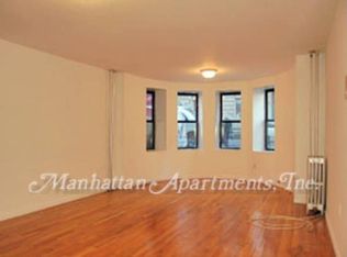233 W 74th St, New York, NY 10023