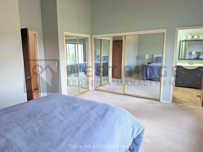 1480 Hemlock St — Photo 14