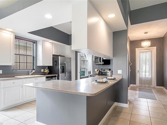 2nd image of 2205 Heydon Cir W