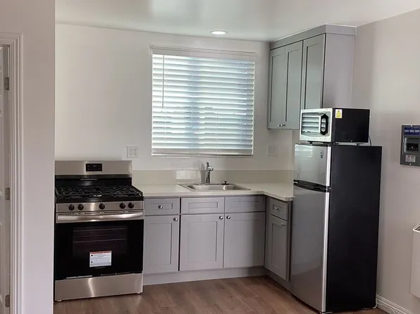 9761 Columbine Ave, Montclair, CA 91763