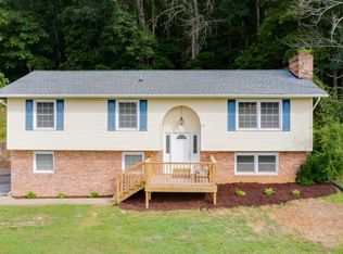 305 Hidden Acres Rd, Kingsport, TN 37664