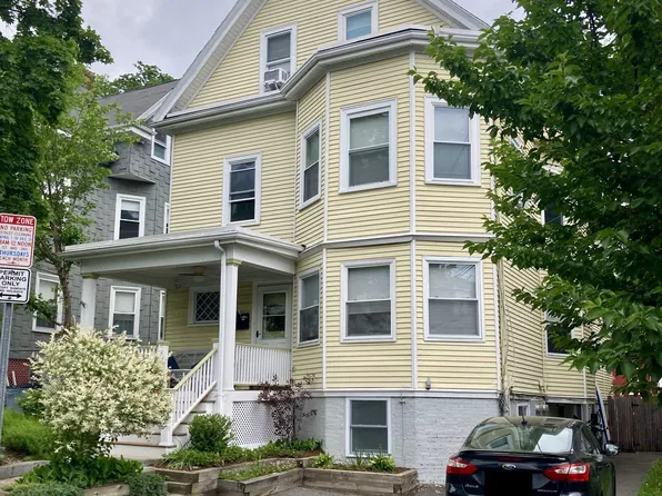 9 Forster St APT 1, Somerville, MA 02145