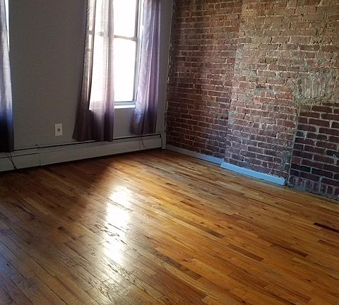 4th image of 344 W 49th St #5EE