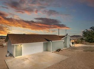 55540 Shannon Rd, Landers, CA 92285