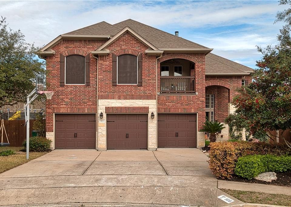 1st image of 806 Darkwoods Ct