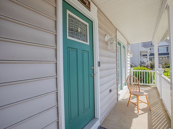 5th image of 16246 Brook Trail Ct