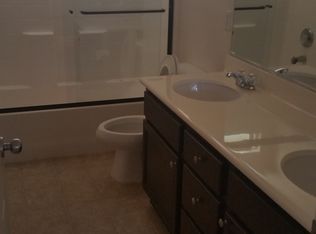 11488 Magnolia St, Corona, CA 92883