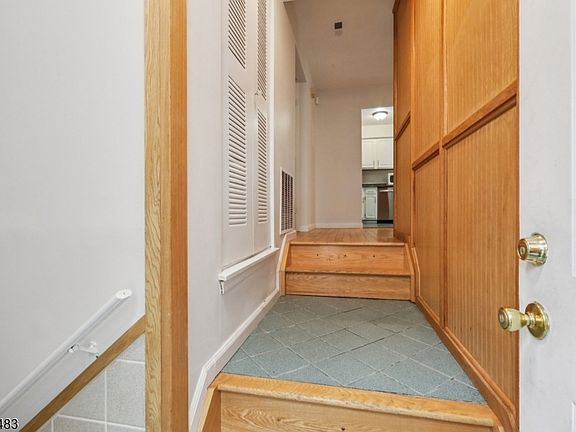 2nd image of 2902 Jesse Way #2902