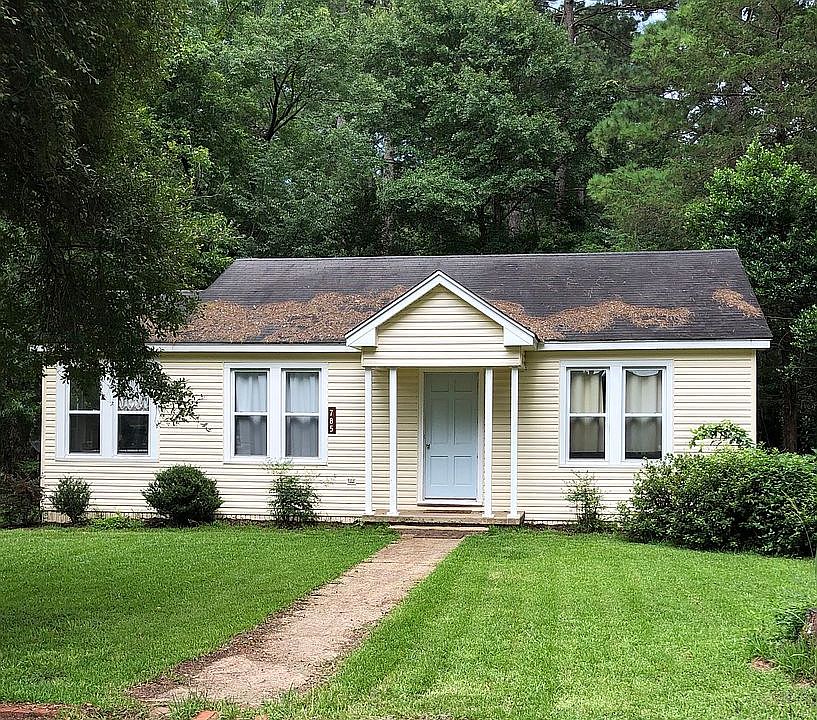 1st image of 785 Laurel Blvd