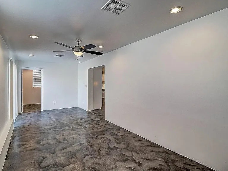 8144 E Fairmount Ave — Photo 17