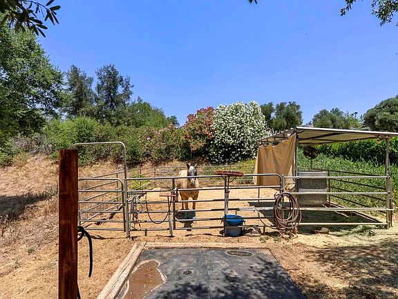 3rd image of 24627 Watt Rd