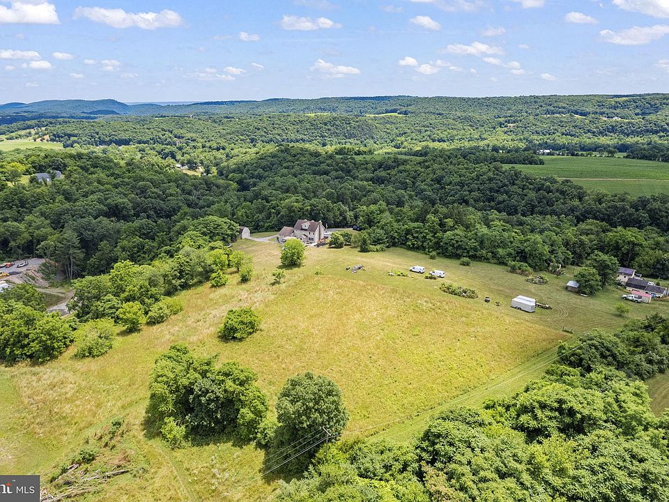 2nd image of Gypsy Hollow Rd