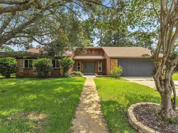 616 Sawara Ct, Pensacola, FL 32506