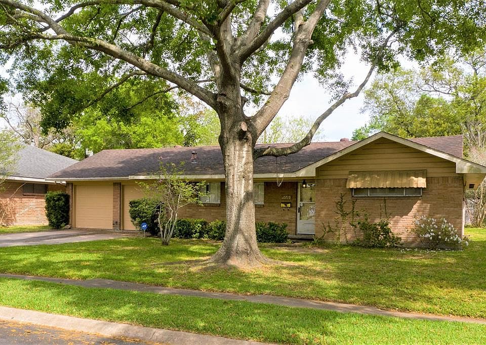 1st image of 10719 Oasis Dr