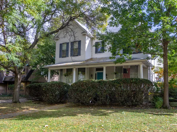 547 Edgewood Pl, River Forest, IL 60305