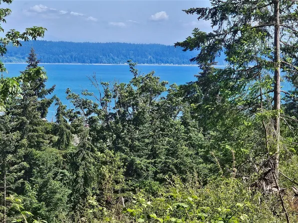 222 Triangle Cove Lane, Camano Island, WA 98282