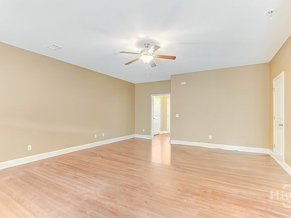 5th image of 569 Governor Treutlen Circle