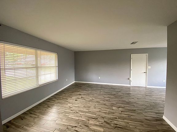 Living room on Ground level