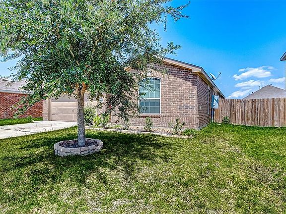 3rd image of 20430 Oak Lodge Meadow Dr