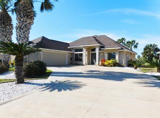 20 Cypress Point Dr, Laguna Vista, TX 78578