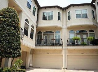 5920 Center St, Houston, TX 77007